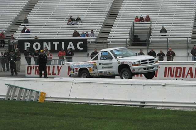 Dodge ram wheelstand